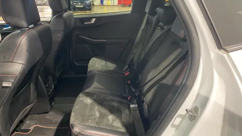 FORD KUGA 2.5 FHEV ST-Line X Edition CVT