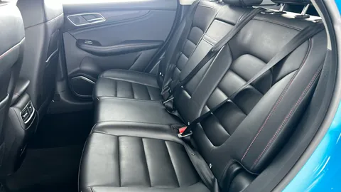 MG MOTOR UK HS 1.5 T-GDI PHEV SE Auto