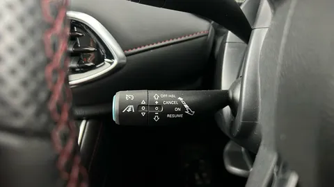 MG MOTOR UK HS 1.5 T-GDI PHEV SE Auto