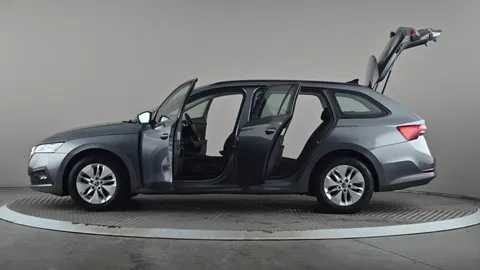 SKODA OCTAVIA 1.0 TSI e-TEC SE Technology DSG