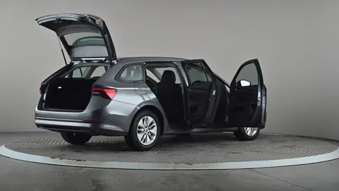 SKODA OCTAVIA 1.0 TSI e-TEC SE Technology DSG