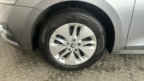 SKODA OCTAVIA 1.0 TSI e-TEC SE Technology DSG