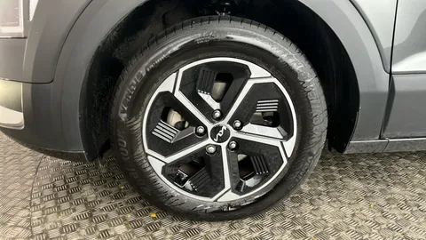 KIA NIRO 1.6 GDi Hybrid 2 DCT