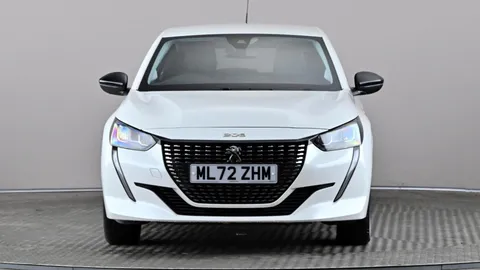 PEUGEOT 208 1.2 PureTech 100 Allure Premium +