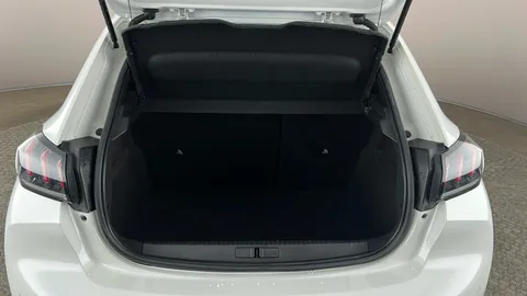 PEUGEOT 208 1.2 PureTech 100 Allure Premium +