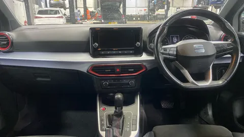 SEAT ARONA 1.0 TSI 110 FR Edition DSG