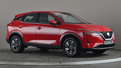 NISSAN QASHQAI 1.3 DiG-T MH Acenta Premium