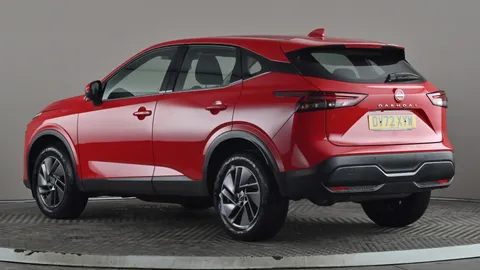 NISSAN QASHQAI 1.3 DiG-T MH Acenta Premium