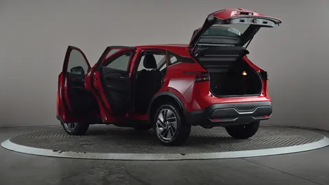 NISSAN QASHQAI 1.3 DiG-T MH Acenta Premium