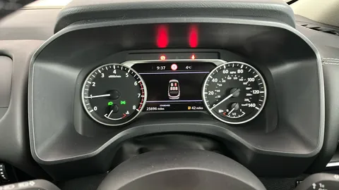 NISSAN QASHQAI 1.3 DiG-T MH Acenta Premium