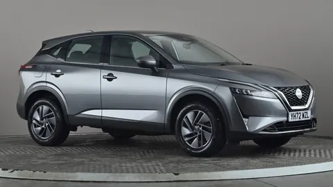 NISSAN QASHQAI 1.3 DiG-T MH Acenta Premium