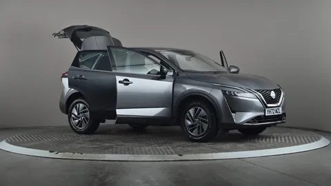 NISSAN QASHQAI 1.3 DiG-T MH Acenta Premium