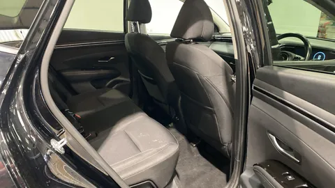 HYUNDAI TUCSON 1.6 TGDi SE Connect 2WD