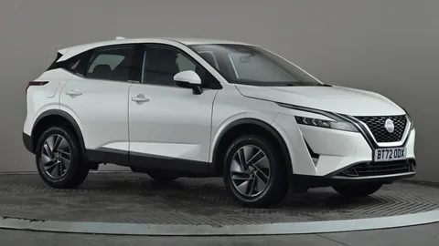 NISSAN QASHQAI 1.3 DiG-T MH 158 Acenta Premium Xtronic