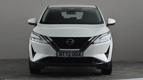 NISSAN QASHQAI 1.3 DiG-T MH 158 Acenta Premium Xtronic