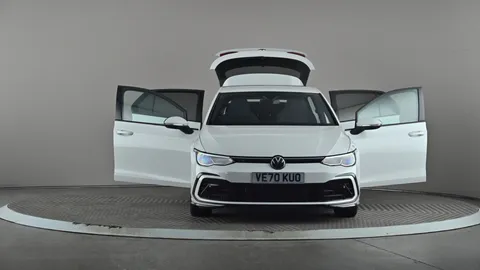 VOLKSWAGEN GOLF 1.5 TSI 150 R-Line