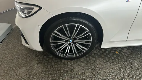 BMW 3 Series Touring 320d xDrive MHT M Sport Step Auto