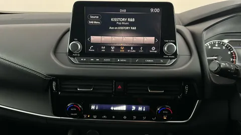 NISSAN QASHQAI 1.3 DiG-T MH 158 Acenta Premium Xtronic