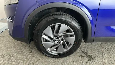 NISSAN QASHQAI 1.3 DiG-T MH 158 Acenta Premium Xtronic