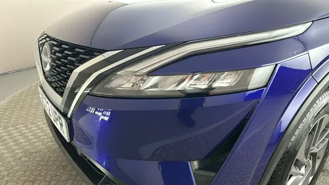 NISSAN QASHQAI 1.3 DiG-T MH 158 Acenta Premium Xtronic