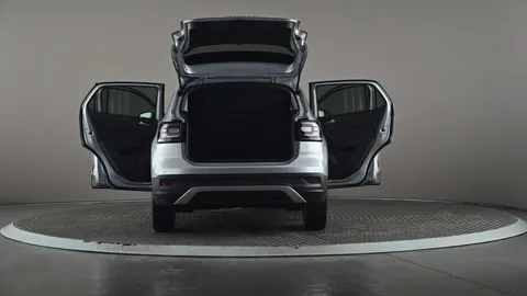 VOLKSWAGEN T-CROSS 1.0 TSI 110 SEL