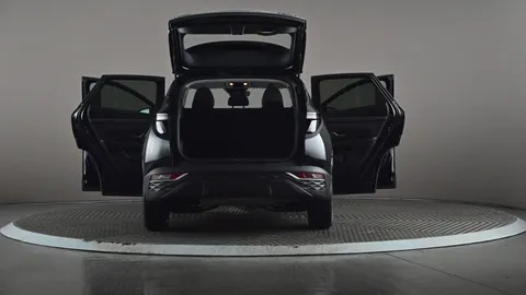 HYUNDAI TUCSON 1.6 TGDi SE Connect 2WD