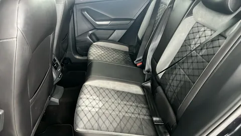 VOLKSWAGEN T-ROC 1.5 TSI R-Line