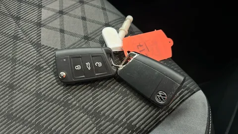 VOLKSWAGEN T-ROC 1.5 TSI R-Line