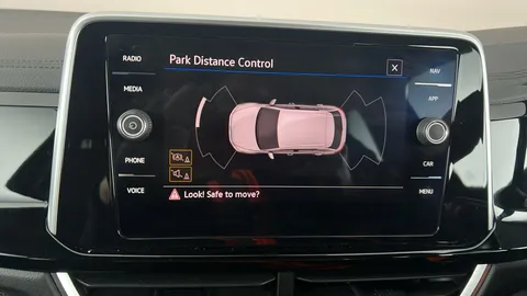 VOLKSWAGEN T-ROC 1.5 TSI R-Line