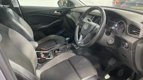 VAUXHALL GRANDLAND X 1.2 Turbo Business Edition Nav