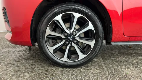 MITSUBISHI MIRAGE 1.2 First Edition