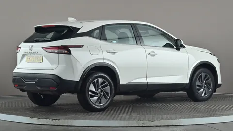 NISSAN QASHQAI 1.3 DiG-T MH 158 Acenta Premium Xtronic