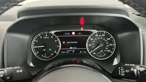 NISSAN QASHQAI 1.3 DiG-T MH 158 Acenta Premium Xtronic