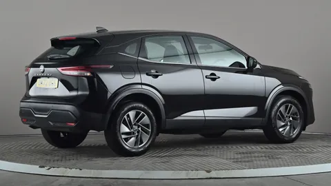 NISSAN QASHQAI 1.3 DiG-T MH Acenta Premium