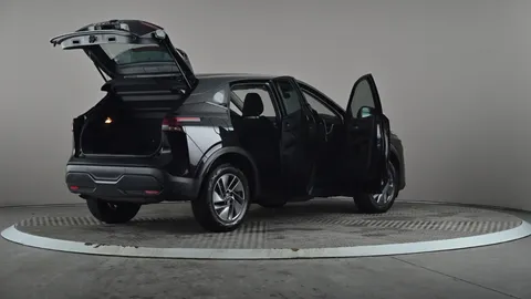 NISSAN QASHQAI 1.3 DiG-T MH Acenta Premium