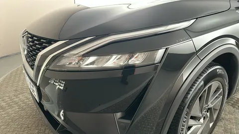 NISSAN QASHQAI 1.3 DiG-T MH Acenta Premium