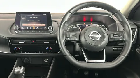 NISSAN QASHQAI 1.3 DiG-T MH Acenta Premium