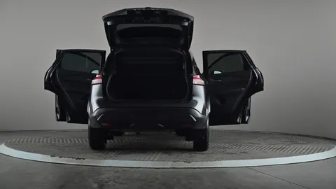 NISSAN QASHQAI 1.3 DiG-T MH 158 Acenta Premium Xtronic