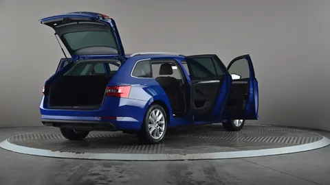 SKODA SUPERB 1.4 TSI iV SE Technology DSG