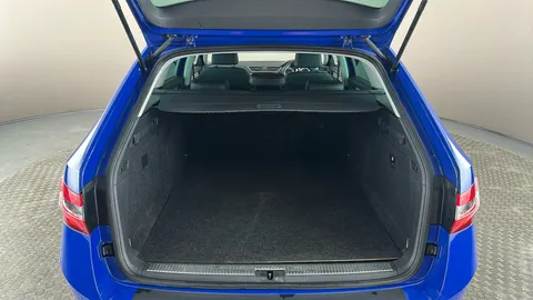 SKODA SUPERB 1.4 TSI iV SE Technology DSG