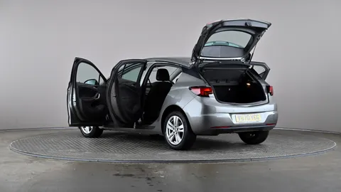 VAUXHALL ASTRA 1.2 Turbo Business Edition Nav