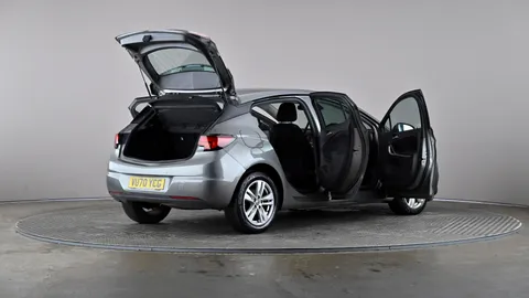 VAUXHALL ASTRA 1.2 Turbo Business Edition Nav