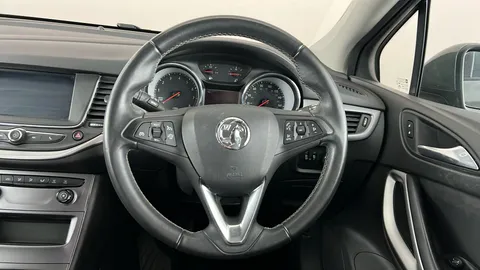 VAUXHALL ASTRA 1.2 Turbo Business Edition Nav