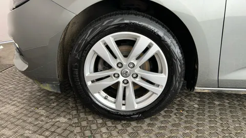 VAUXHALL ASTRA 1.2 Turbo Business Edition Nav