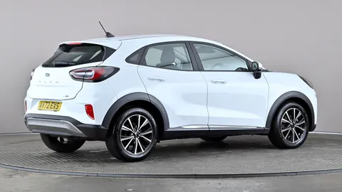 FORD PUMA 1.0 EcoBoost Hybrid mHEV Titanium