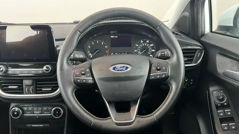 FORD PUMA 1.0 EcoBoost Hybrid mHEV Titanium