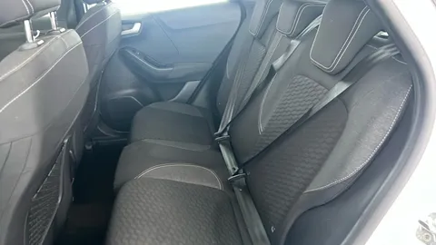 FORD PUMA 1.0 EcoBoost Hybrid mHEV Titanium