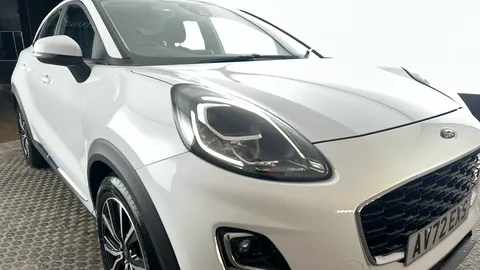 FORD PUMA 1.0 EcoBoost Hybrid mHEV Titanium