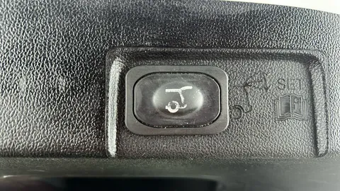 FORD PUMA 1.0 EcoBoost Hybrid mHEV Titanium