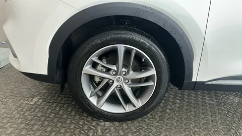 MG MOTOR UK HS 1.5 T-GDI Excite DCT